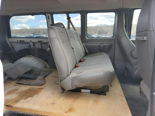 1GAZGMFG4G1220897 - 2016 CHEVROLET EXPRESS G3 LT WHITE photo 11