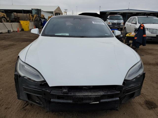 5YJSA1E19HF183358 - 2017 TESLA MODEL S WHITE photo 5