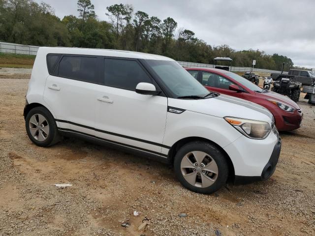 KNDJN2A21F7116261 - 2015 KIA SOUL WHITE photo 4