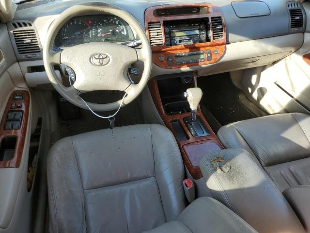 4T1BE32K84U848664 - 2004 TOYOTA CAMRY LE TAN photo 8