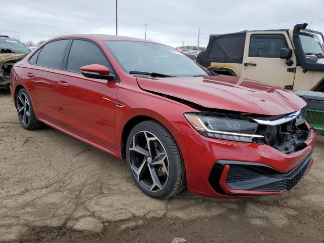 1VWMA7A30MC018192 - 2021 VOLKSWAGEN PASSAT R-LINE Qırmızı foto 4