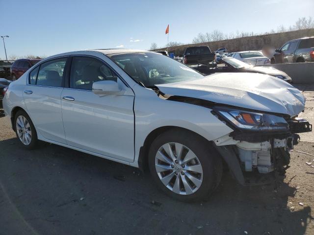 1HGCR3F80DA013883 - 2013 HONDA ACCORD EXL WHITE photo 4