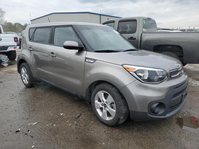 KNDJN2A28K7688891 - 2019 KIA SOUL GRAY photo 4