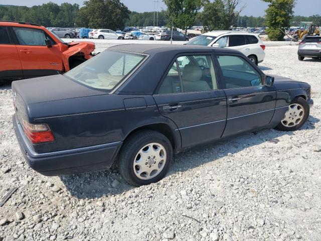 WDBEA32EXSC177314 - 1995 MERCEDES-BENZ E 320 BASE BLUE photo 3