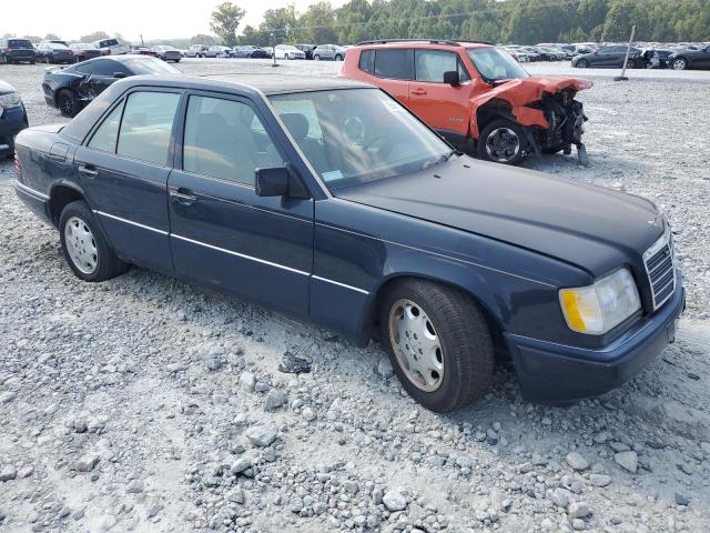 WDBEA32EXSC177314 - 1995 MERCEDES-BENZ E 320 BASE BLUE photo 4