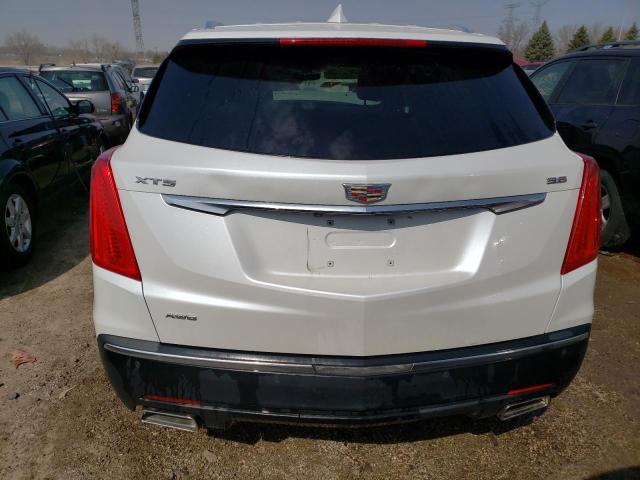 1GYKNDRS7HZ121146 - 2017 CADILLAC XT5 LUXURY WHITE photo 6