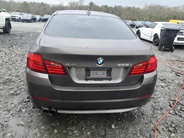 WBAXH5C50DDW16918 - 2013 BMW 528 XI GRAY photo 6