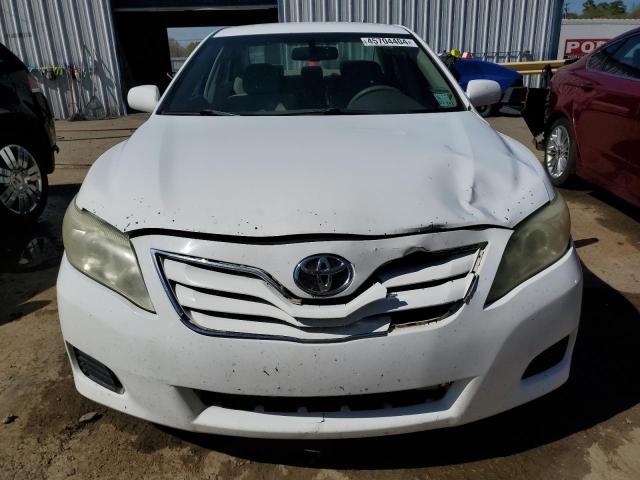 4T4BF3EK6BR173585 - 2011 TOYOTA CAMRY BASE WHITE photo 5