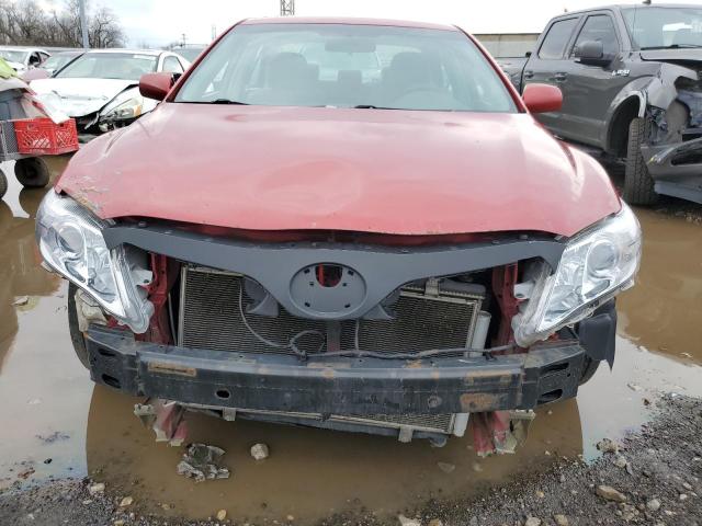 4T4BF3EK6BR154843 - 2011 TOYOTA CAMRY BASE RED photo 5