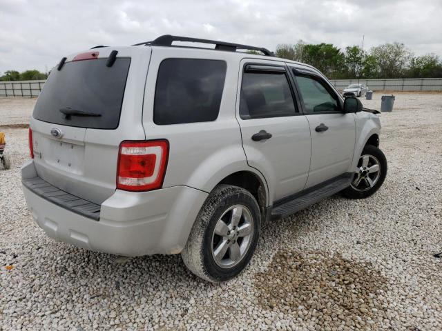 1FMCU03G19KD15638 - 2009 FORD ESCAPE XLT SILVER photo 3