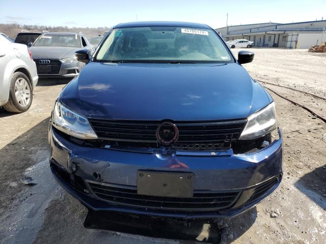 3VW2K7AJ2EM398493 - 2014 VOLKSWAGEN JETTA BASE BLUE photo 5