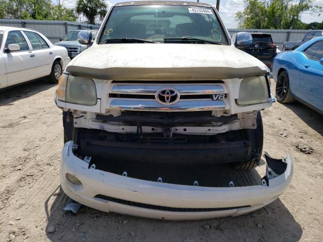 5TBET34154S437439 - 2004 TOYOTA TUNDRA DOUBLE CAB SR5 WHITE photo 5