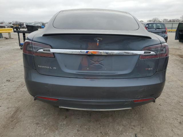 5YJSA1CP8DFP11506 - 2013 TESLA MODEL S ნაცრისფერი ფოტო 6