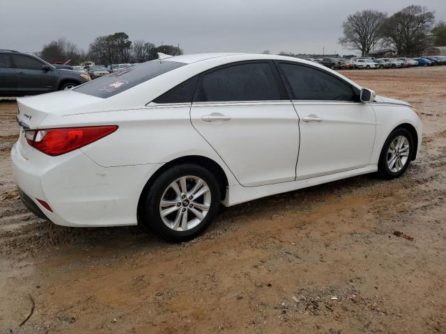 5NPEB4AC3EH912731 - 2014 HYUNDAI SONATA GLS WHITE photo 3