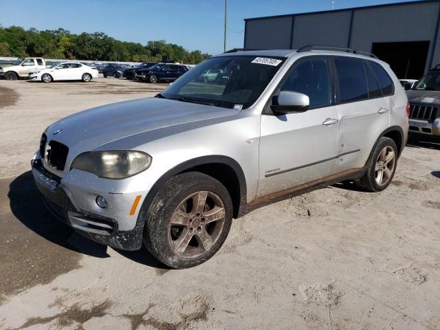 5UXFE4C50AL379526 - 2010 BMW X5 XDRIVE30I SILVER photo 1