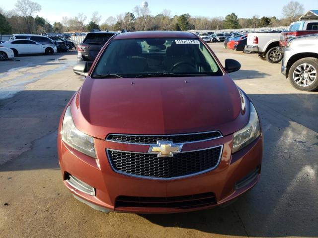 1G1PA5SH4D7178253 - 2013 CHEVROLET CRUZE LS RED photo 5