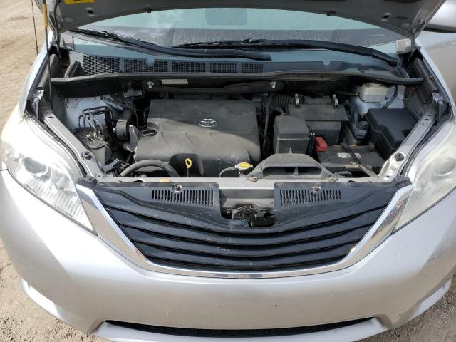 5TDKK3DC5ES511510 - 2014 TOYOTA SIENNA LE SILVER photo 12