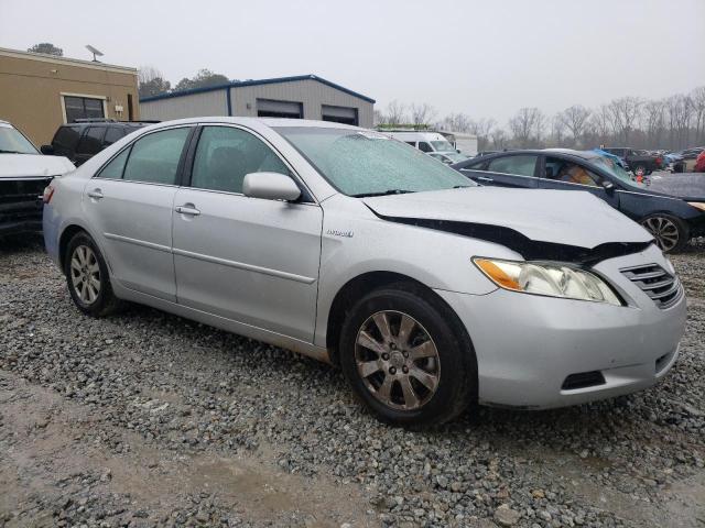 4T1BB46K77U030520 - 2007 TOYOTA CAMRY HYBRID SILVER photo 4