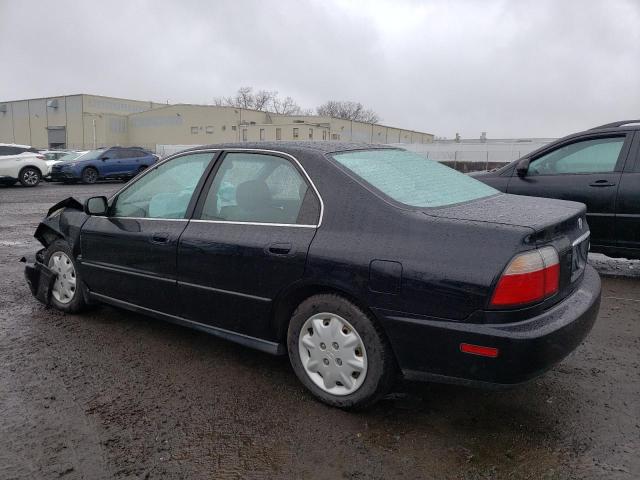 1HGCD5634TA205790 - 1996 HONDA ACCORD LX BLACK photo 2