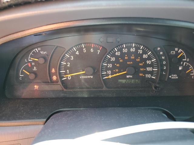 5TBRN34122S249261 - 2002 TOYOTA TUNDRA ACCESS CAB SR5 WHITE photo 9