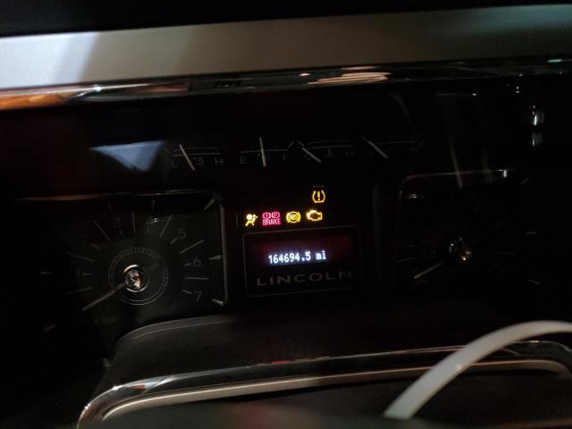 5LMFU275X7LJ01835 - 2007 LINCOLN NAVIGATOR შავი ფოტო 9