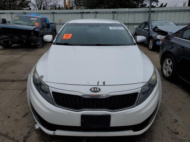 5XXGM4A73DG175594 - 2013 KIA OPTIMA LX WHITE photo 5