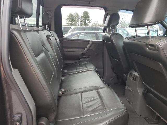 1N6AA07B77N238110 - 2007 NISSAN TITAN XE GRAY photo 10