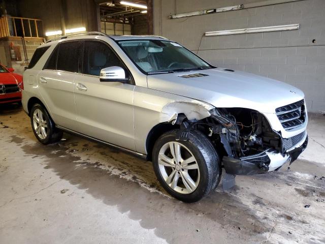 4JGDA5HBXEA383833 - 2014 MERCEDES-BENZ ML 350 4MATIC SILVER photo 4