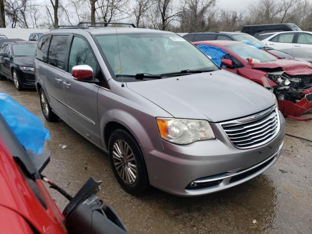 2C4RC1CG5DR797256 - 2013 CHRYSLER TOWN & COU TOURING L SILVER photo 4