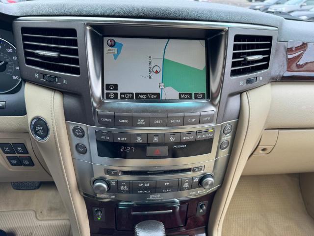 JTJHY00W894022167 - 2009 LEXUS LX 570 WHITE photo 12