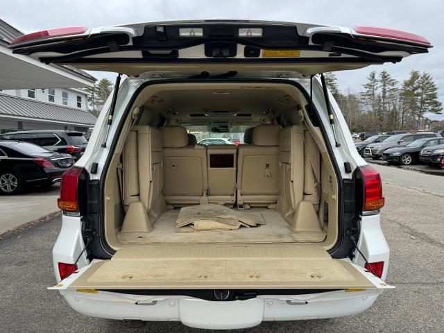 JTJHY00W894022167 - 2009 LEXUS LX 570 WHITE photo 7