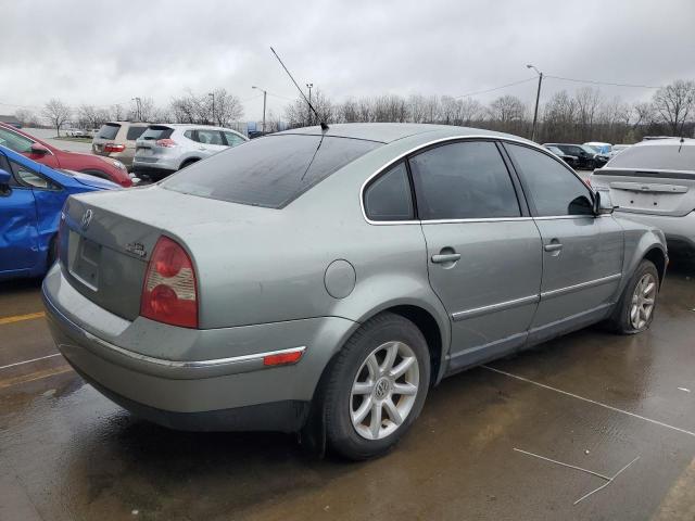 WVWPD63B34E233012 - 2004 VOLKSWAGEN PASSAT GLS GRAY photo 3