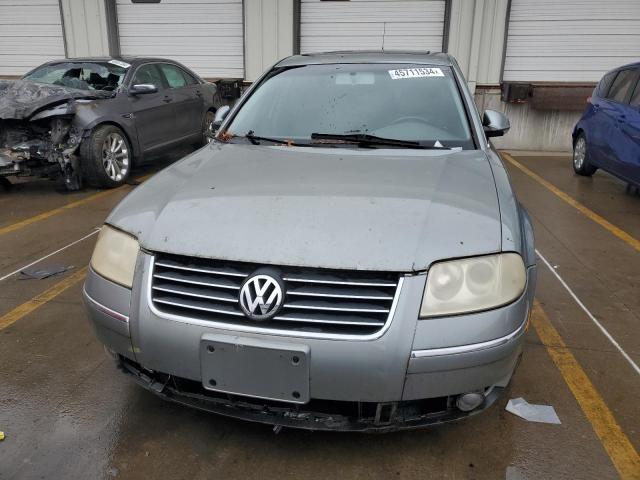 WVWPD63B34E233012 - 2004 VOLKSWAGEN PASSAT GLS GRAY photo 5