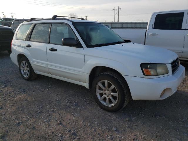 JF1SG65695H735434 - 2005 SUBARU FORESTER 2.5XS WHITE photo 4