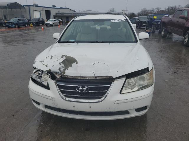 5NPET4AC7AH603934 - 2010 HYUNDAI SONATA GLS WHITE photo 5