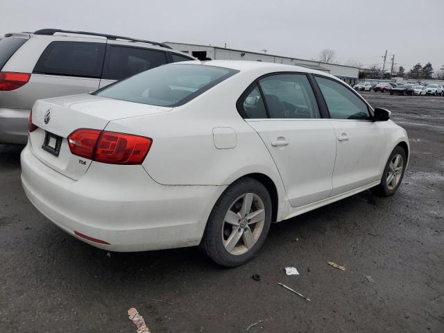 3VWLL7AJ8EM363006 - 2014 VOLKSWAGEN JETTA TDI WHITE photo 3