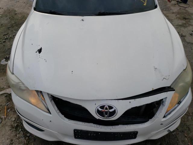 4T1BF3EK6BU630759 - 2011 TOYOTA CAMRY BASE WHITE photo 11