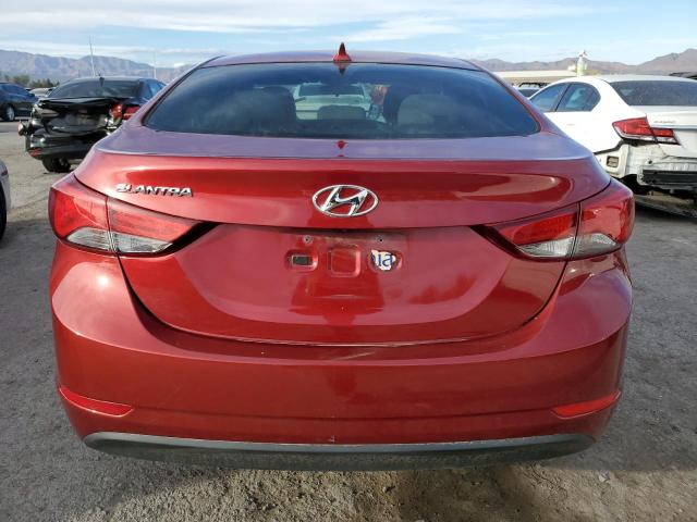 5NPDH4AEXGH660765 - 2016 HYUNDAI ELANTRA SE RED photo 6