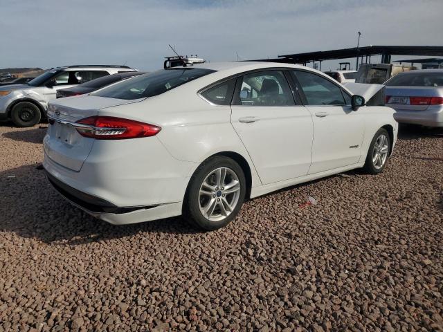 3FA6P0LU7JR139957 - 2018 FORD FUSION SE HYBRID WHITE photo 3