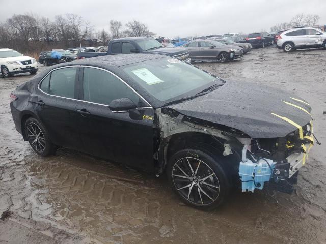 4T1T11AK9RU870427 - 2024 TOYOTA CAMRY SE NIGHT SHADE BLACK photo 4