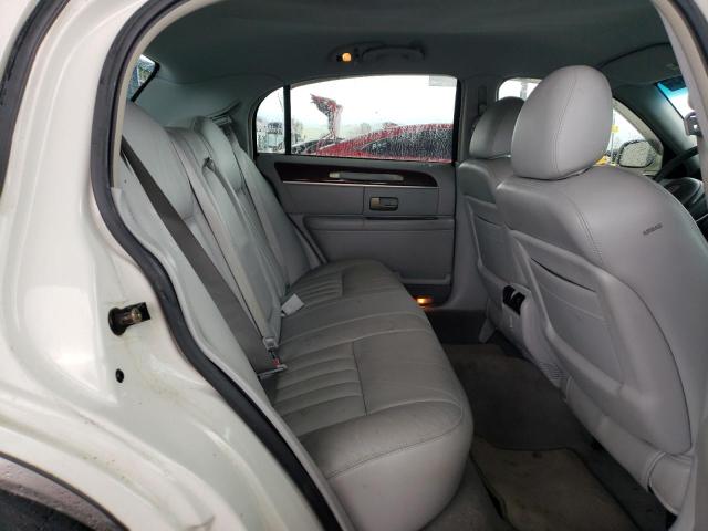 1LNHM81W14Y650757 - 2004 LINCOLN TOWN CAR EXECUTIVE WHITE photo 10