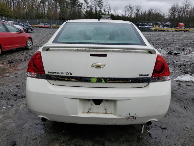 2G1WU583781229052 - 2008 CHEVROLET IMPALA LTZ WHITE photo 6