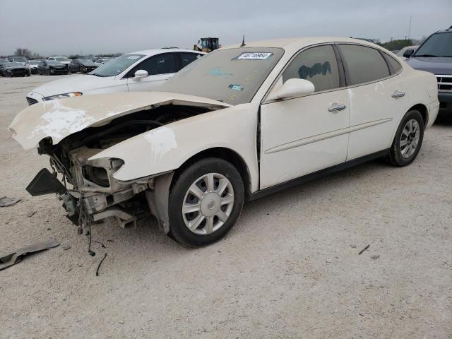 2G4WC532351227329 - 2005 BUICK LACROSSE CX WHITE photo 1