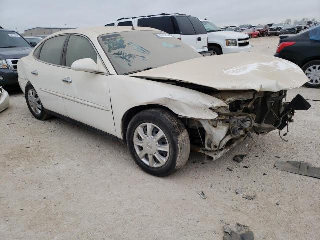 2G4WC532351227329 - 2005 BUICK LACROSSE CX WHITE photo 4