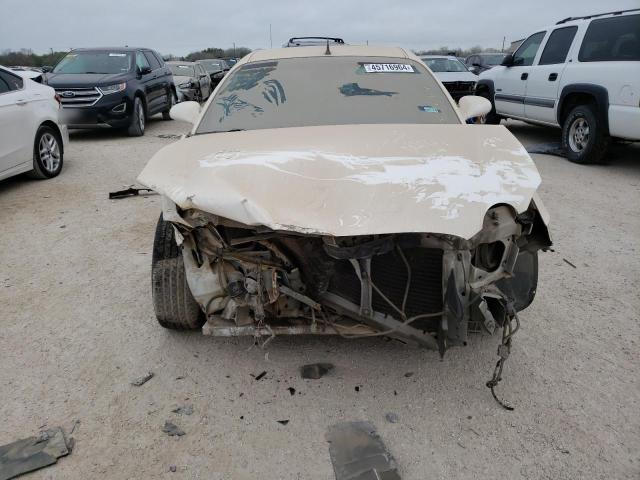 2G4WC532351227329 - 2005 BUICK LACROSSE CX WHITE photo 5