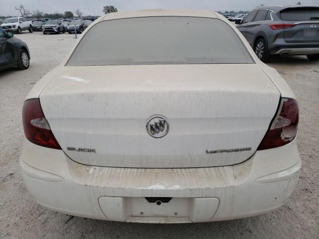 2G4WC532351227329 - 2005 BUICK LACROSSE CX WHITE photo 6