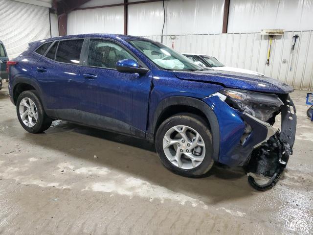 KL77LFE24RC115650 - 2024 CHEVROLET TRAX LS BLUE photo 4