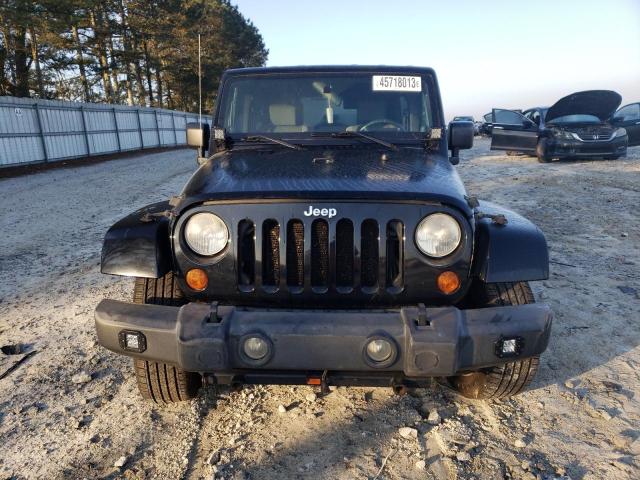 1J4GA59117L197431 - 2007 JEEP WRANGLER SAHARA BLACK photo 5