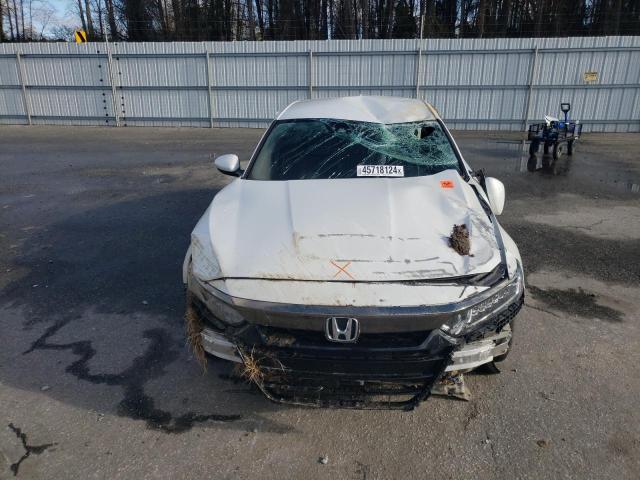 1HGCV1F39KA147308 - 2019 HONDA ACCORD SPORT WHITE photo 5