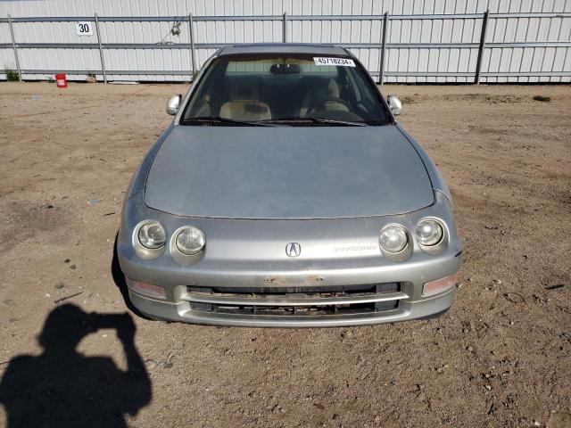 JH4DB7653VS006876 - 1997 ACURA INTEGRA LS SILVER photo 5